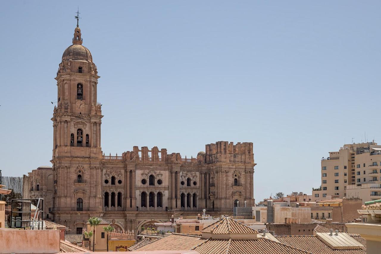 Homey Apt- Atico Con Vistas A La Catedral Malaga Bagian luar foto